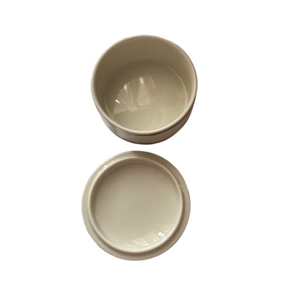 Mikasa Fine China Round Covered Snowflake Trinket Bowl Box New in Box - Picture 7 of 8